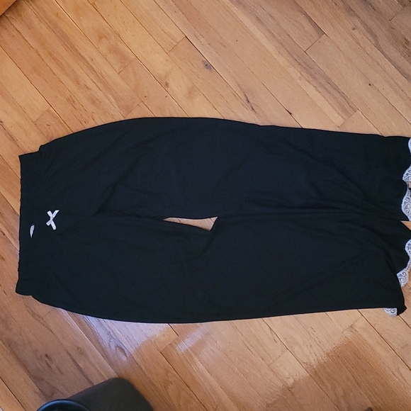 Women's pajamas - Picture 5 of 7